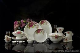 探尋優(yōu)質(zhì)西式骨瓷餐具批發(fā)與可降解餐具的供應(yīng)新趨勢(shì)